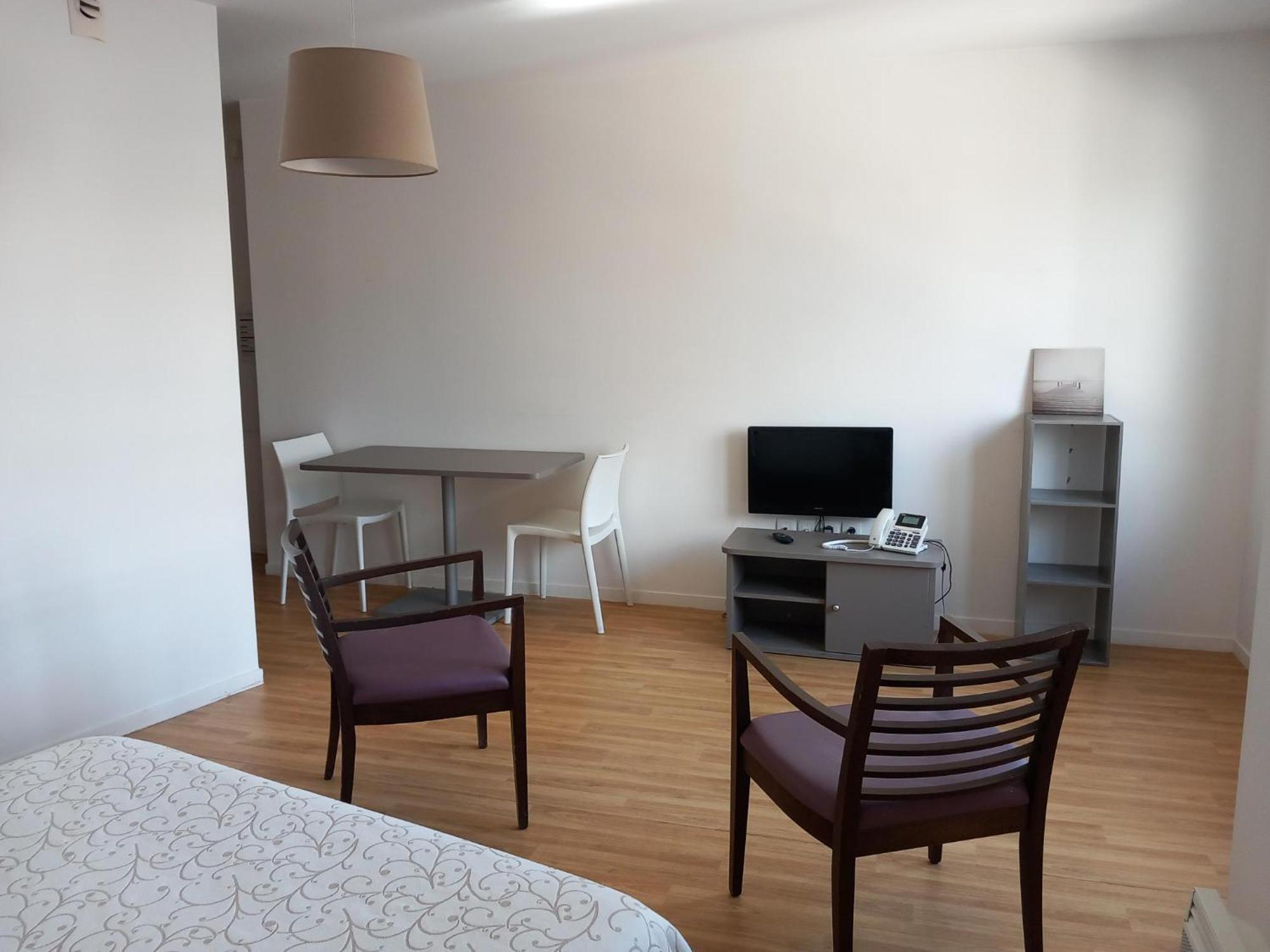 Residence Services Seniors Espace Et Vie Le Mans Exterior foto